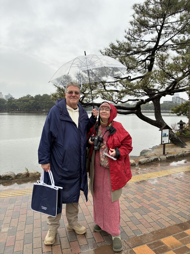 Fukuoka in One Day: Nanzoin Temple & Ohori Park