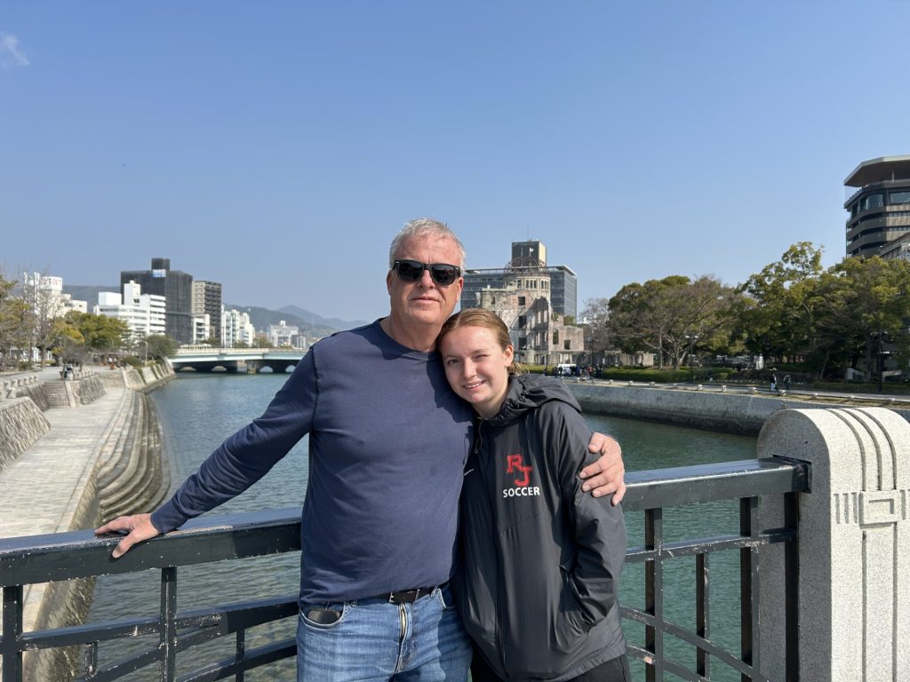 Hiroshima & Miyajima in 1 Day: Private Tour