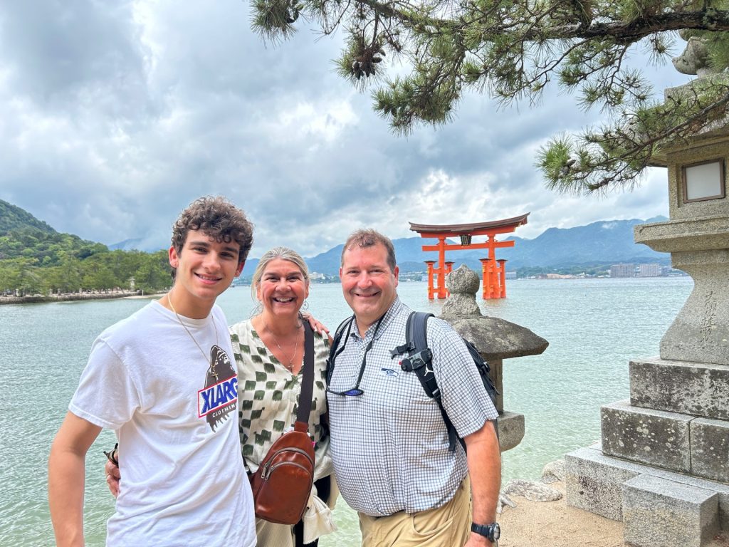 Hiroshima in One Day: Miyajima & Peace Park