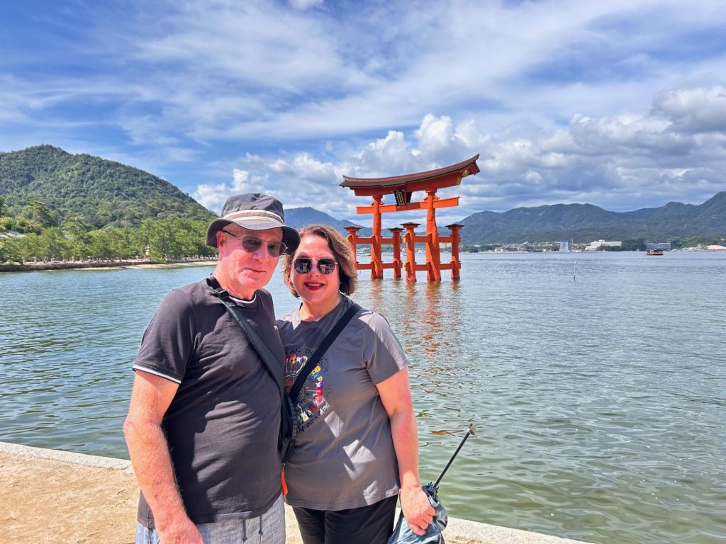 Hiroshima in One Day: Miyajima via Hiroshima & Peace Memorial