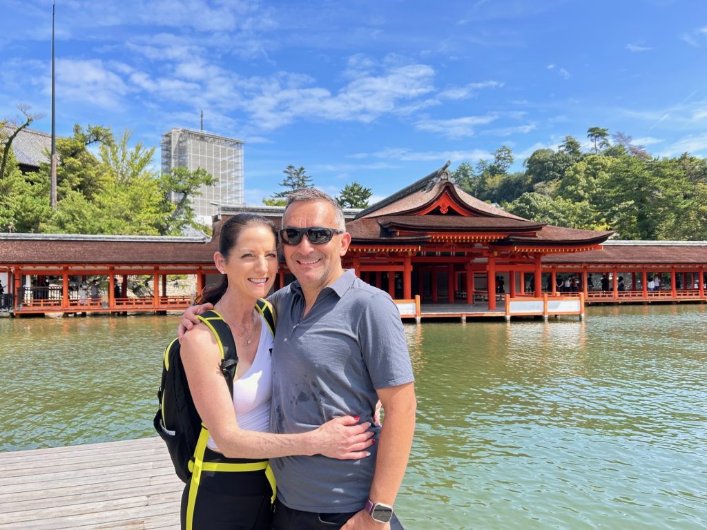 Hiroshima in One Day: Travel to Miyajima & Travel to Hiroshima Station