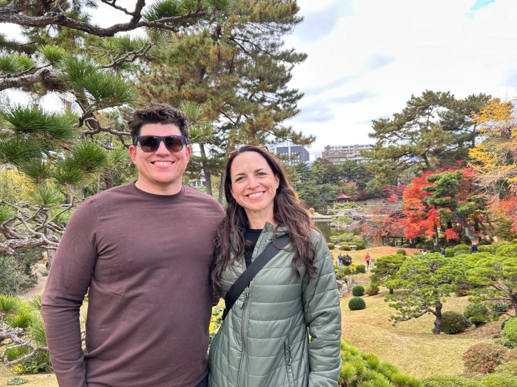 Hiroshima: Shukkeien Garden & Hiroshima Station by bus