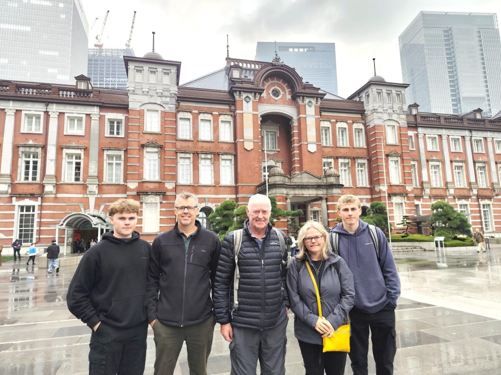 Tokyo in One Day: East Gardens & Tokyo Station