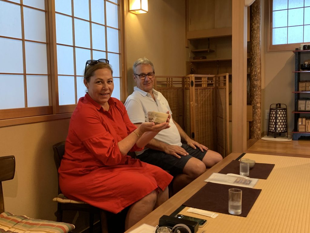 Tokyo in One Day: Nippori  Yanaka Cemetery & Nezu Shrine