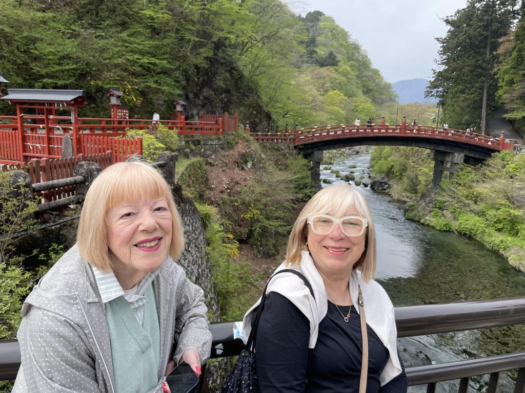 Tochigi in One Day: Board the bus & Toshogu Shrine