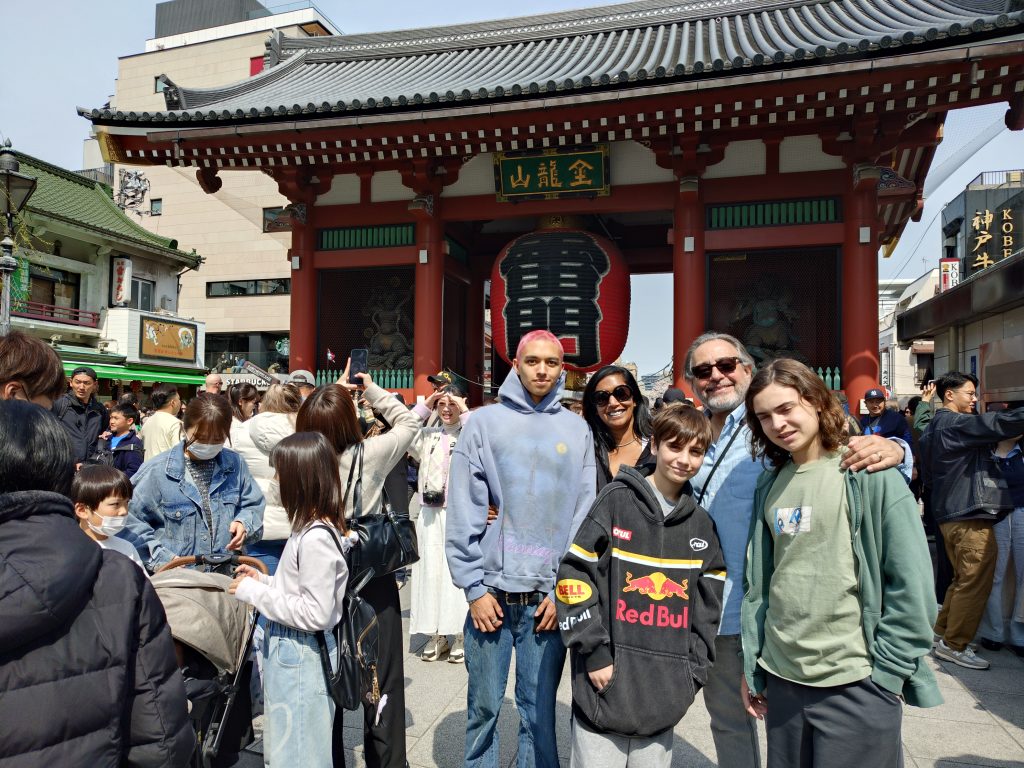 Tokyo: Asakusa　Lunch & Nijubashi for hotel