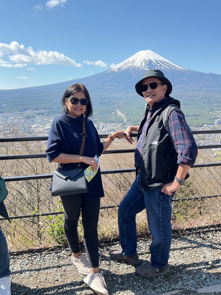Yamanashi: Fuji Panorama Ropeway & Bus Stop