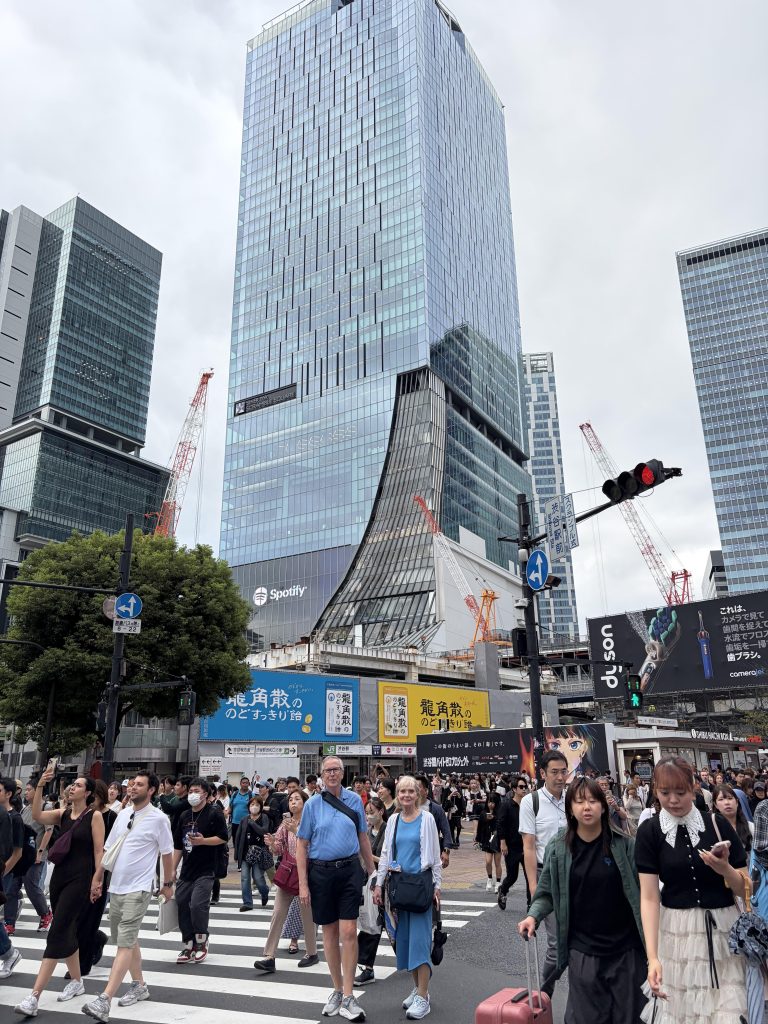 Tokyo in Half a Day: Imperial Palace & Shibuya