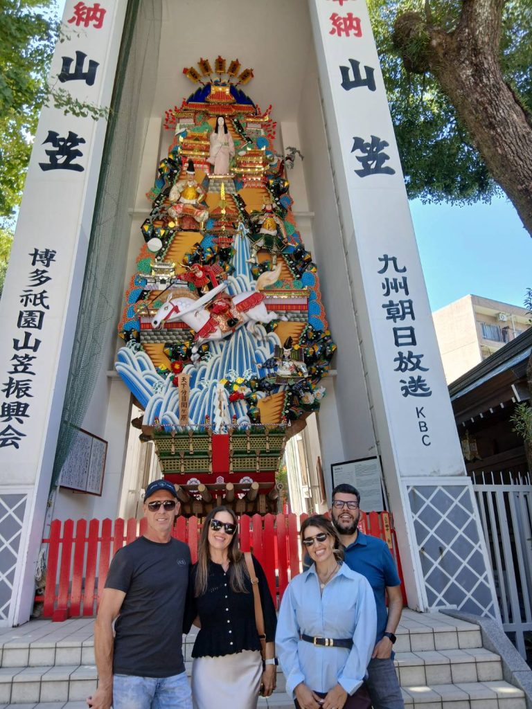 Fukuoka in One Day: Tochoji Temple & Fukuoka City Hall Travel