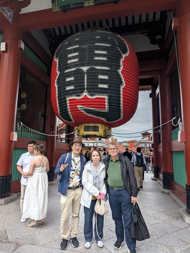 Tokyo in One Day: Tsukiji Hongwanji Temple & Meiji Shrine