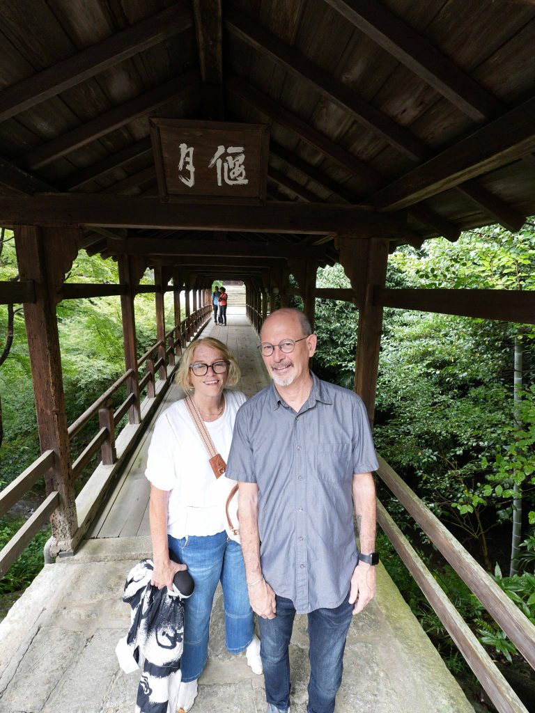Kyoto in One Day: Fushimiinari by Keihan train & Gion Hanamikoji