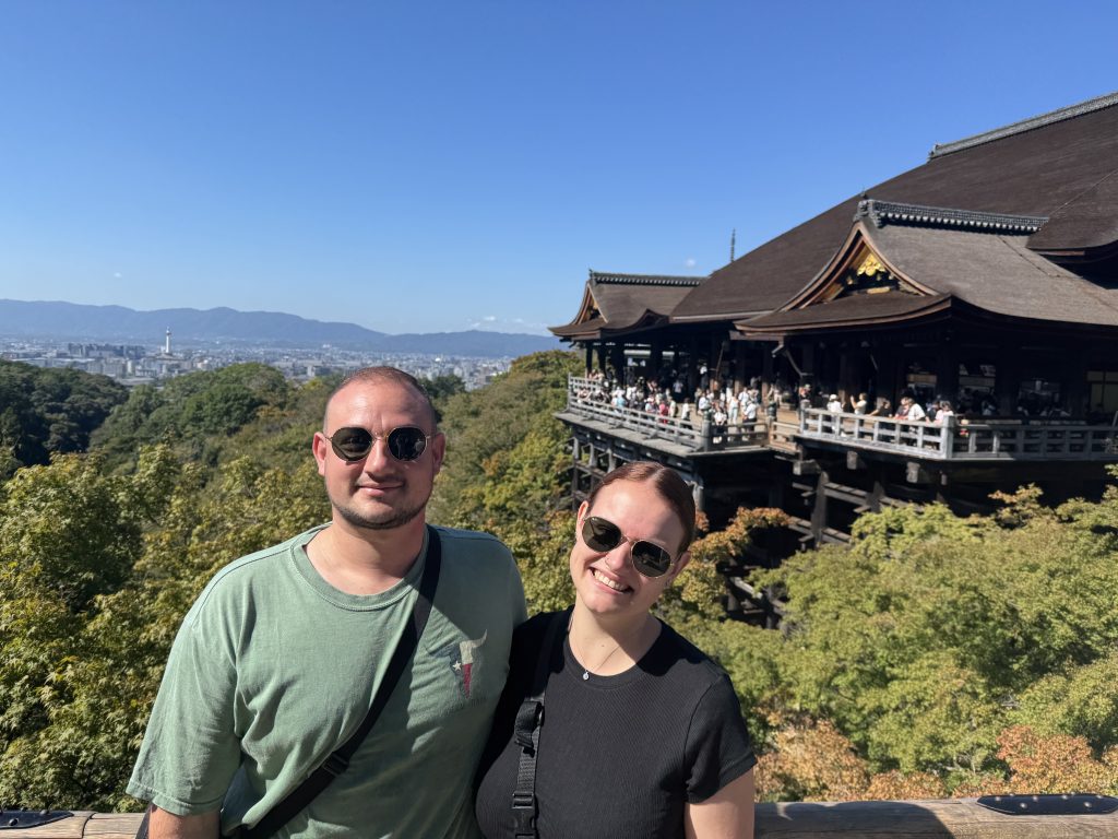 Kyoto in Half a Day: Gojozaka to Kiyomizu-dera Temple & Nijo Castle