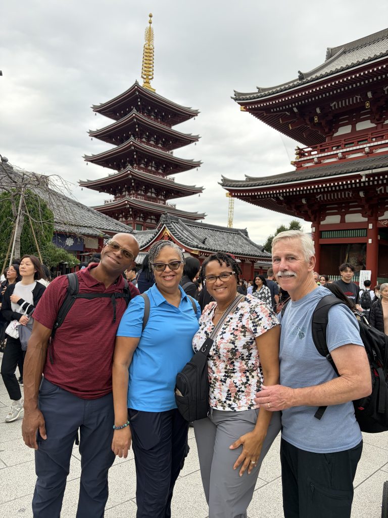 Tokyo in One Day: Meiji Shrine & Ginza Nissan Crossing Cafe
