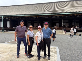 Kyoto in One Day: Sanjusangendo & Nishiki Market